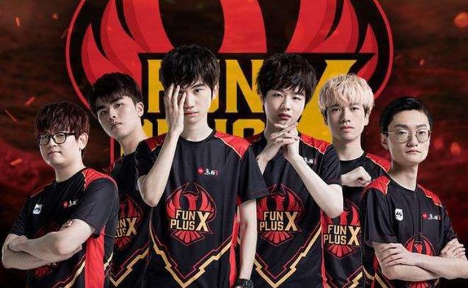 利雅得新月 利雅得新月