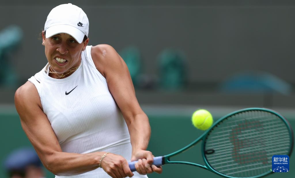 同时展望他 同时展望他