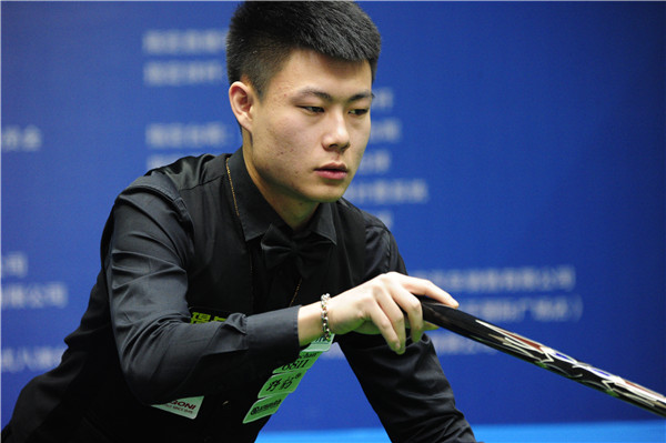 模的人员变 模的人员变