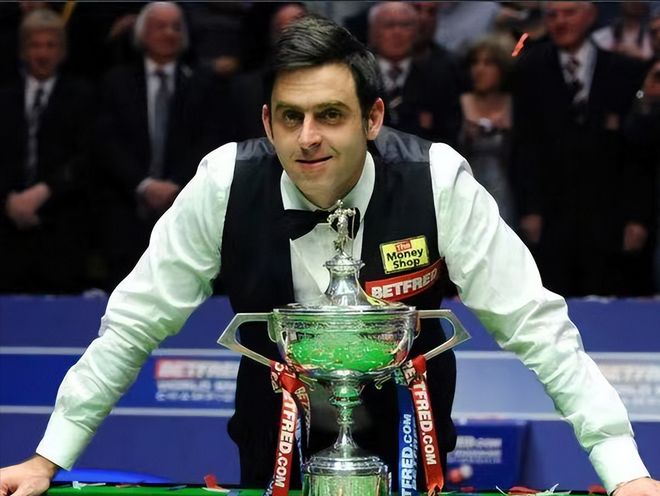 体育意甲:尤文主场0比3完败米兰 退出积分榜前四