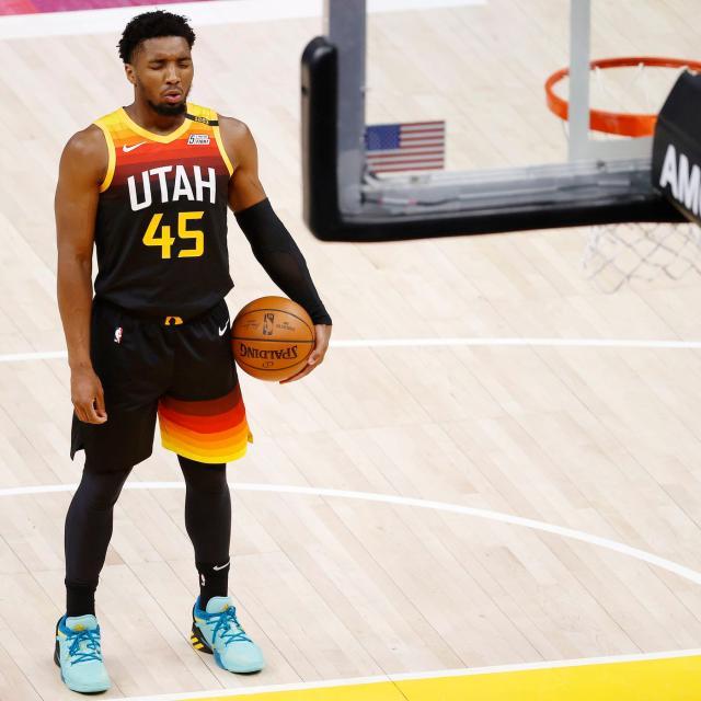 中超稳步前 中超稳步前